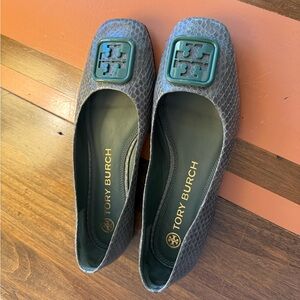 Tory Burch Shoes- Green, Size 8